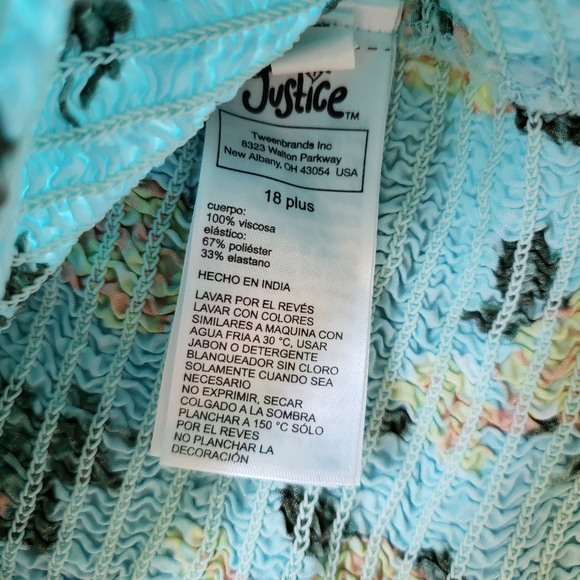 Justice Floral Smocked Round Neck Top 18 plus - Picture 8 of 9